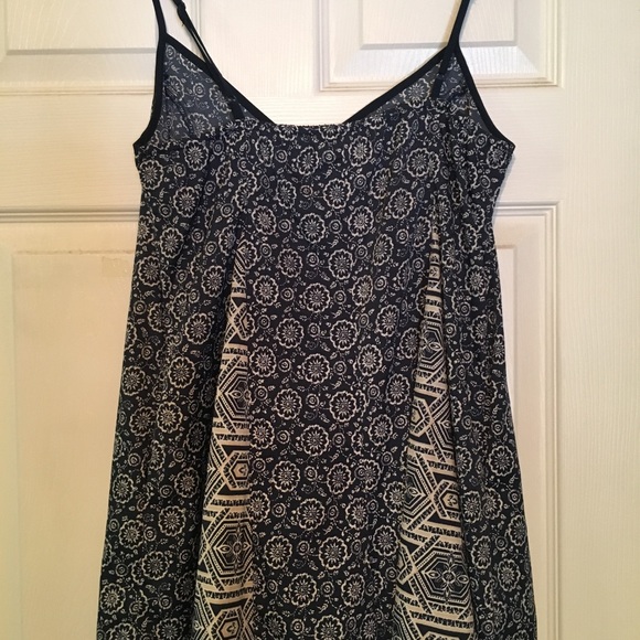 Spaghetti strap pattern romper - Picture 2 of 2